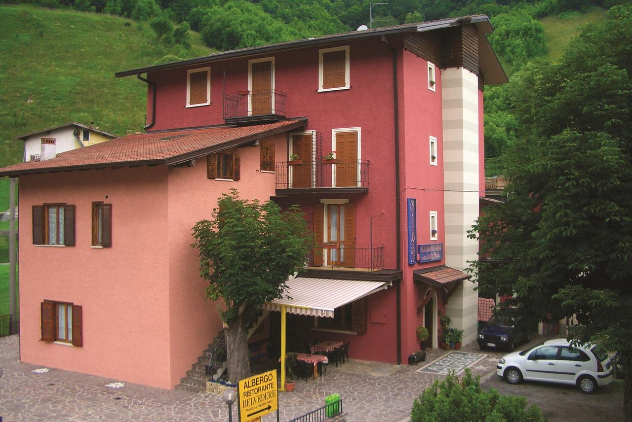 Albergo Belvedere Коллио Экстерьер фото